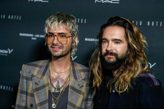 Die beiden Brüder Bill und Tom Kaulitz haben mit ihrer Band Tokio Hotel ein neues Album veröffentlicht. Die beiden Brüder Bill und Tom Kaulitz haben mit ihrer Band Tokio Hotel ein neues Album veröffentlicht.