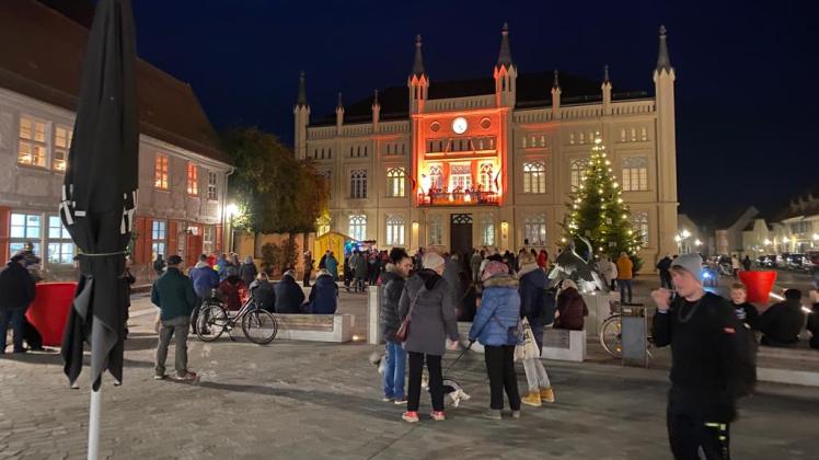 Weihnachtsbaum-Anbrennen 2022 in Bützow