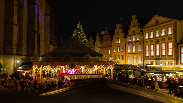 Der Osnabrücker Weihnachtsmarkt 2022 hat eröffnet. Foto: Michael Gründel