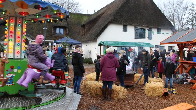 Der Weihnachtsmarkt an der Mühlenscheune wird nach zwei Jahren Pause wieder zum Treffpunkt für Jung und Alt.