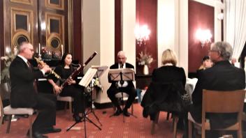 Bei der Herbst-Soiree der Theaterfreunde im Schloss musizierten Musiker der Staatskapelle.