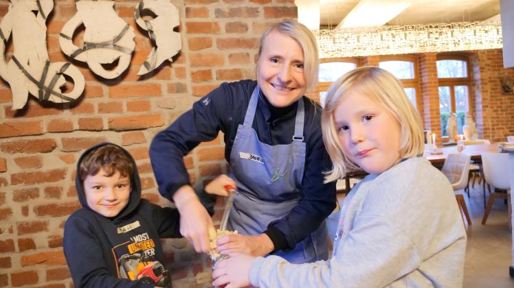 Daniela Herrmann und das Team des Café und Restaurants "Wilde Triebe" bot den Kindern mit der adventlichen Backaktion einen unvergesslichen Nachmittag. 