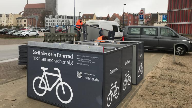 Fahrradboxen mit Ladestation