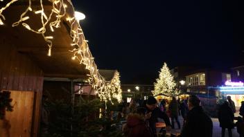 Am Donnerstagnachmittag ist der Weihnachtsmarkt in Haren gestartet. 