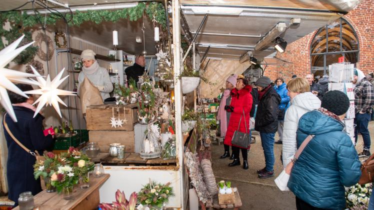 Ob nun Gaumenfreuden aller Art, Chor- und Blasmusik oder Kunsthandwerk, der Klostermarkt „Weihnachten“ hatte am vergangenen Wochenende für jeden Besucher etwas zu bieten. 