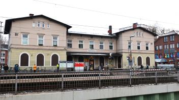 Der Bahnhof in Bargteheide muss umgeplant werden, weil dort künftig die S4 halten soll. Die Lokalpolitik hat für eine Bauleitplanung gestimmt.