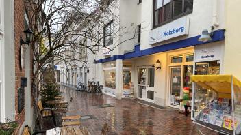 In der Clubstraße 2 in Lingen befindet sich die Buchhandlung Holzberg.