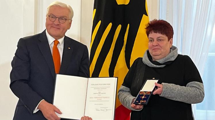 Rostockerin Babette Limp-Schelling wird am 5. Dezember von Bundespräsident Frank-Walter Steinmeier mit dem Verdienstorden ausgezeichnet.