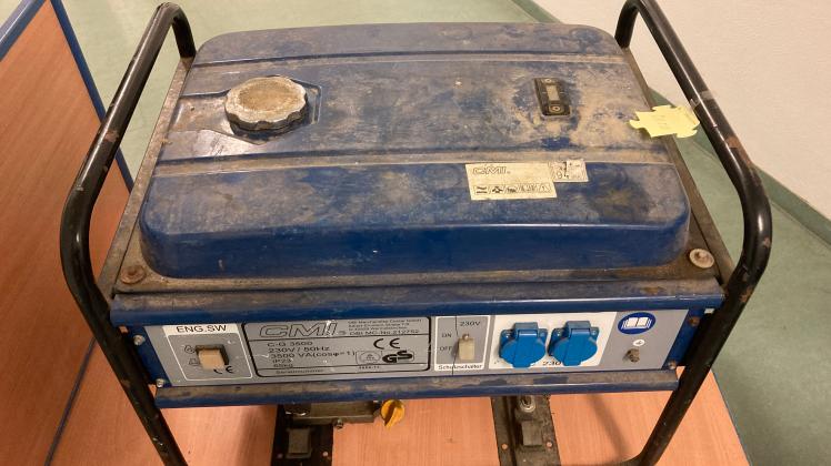 Wer vermisst diesen Stromgenerator, der aus vermutlich aus einem aufgebrochenen Transporter entwendet wurde?