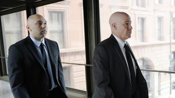 July 27, 2022, St. Paul, Minnesota, USA: Former Minneapolis police Officer J. ALEXANDER KUENG, left, and his attorney T