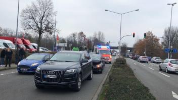 Auf dem Kurt-Schumacher-Damm in Osnabrück hat sich am Samstag ein Unfall ereignet.