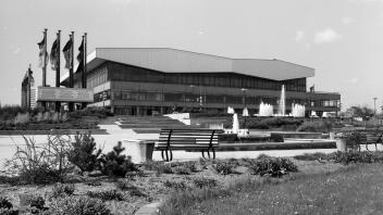 1979 wurde die Sport- und Kongresshalle eingeweiht.