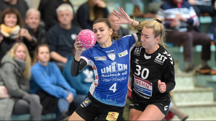 Lara BrezenciRostocker Handball Club RHC vs TSV Wattenbek3. Liga Frauen Nord-Ost Handball  2022/2023Foto: Georg Scharnweber