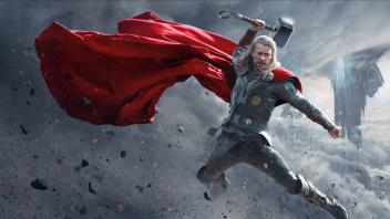 Chris Hemsworth Characters: Thor Film: Thor: The Dark World (USA 2013) Director: Alan Taylor 30 October 2013 PUBLICATION