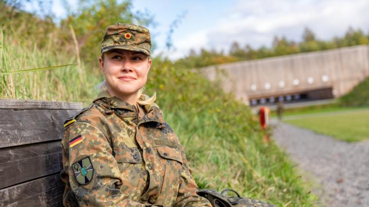 Warum Zoe S. aus Bissendorf eine Ausbildung bei der Bundeswehr absolviert