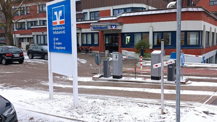 Volksbank Meppen Schranke Zuwegung Parkplatz