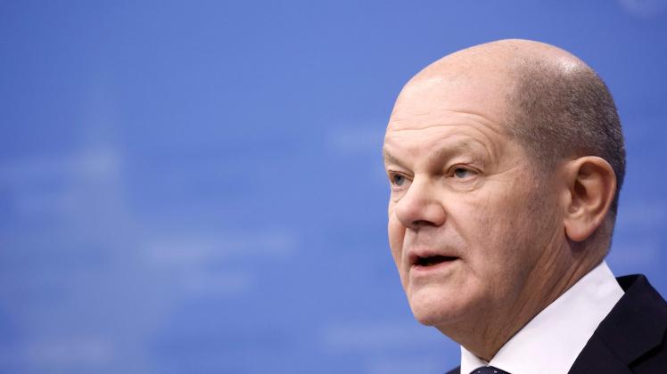 Germany's Chancellor Olaf Scholz delivers a press conference at the end of the European Council Summit in Brussels, on December 15, 2022. (Photo by Kenzo TRIBOUILLARD / AFP)