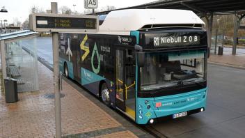 Germany, fuel cell bus GERMANY, Flensburg, Caetano Bus powered with green hydrogene fuel *** DEUTSCHLAND, Flensburg Busb