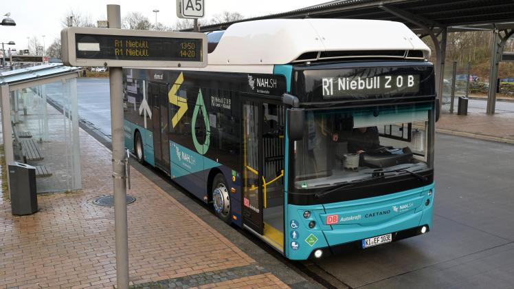 Glatteis: Autokraft in Niebüll fährt wieder | SHZ
