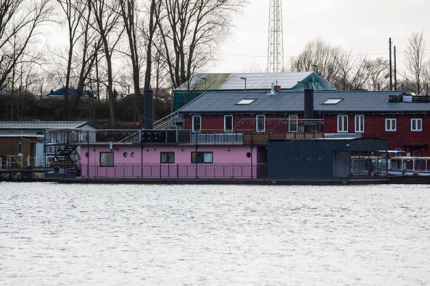 Wo Liegt Das Hausboot Von Olli Schulz Hausboot von Fynn Kliemann: Olli Schulz über neuen Standort