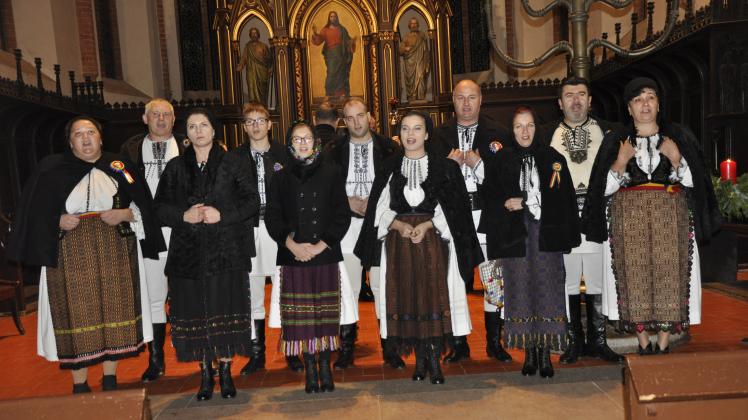 Viele Rumänen leben inzwischen in Perleberg. In der Sankt-Jacobi-Kirche gastierte erst jüngst eine rumänisches Folklore-Ensemble.