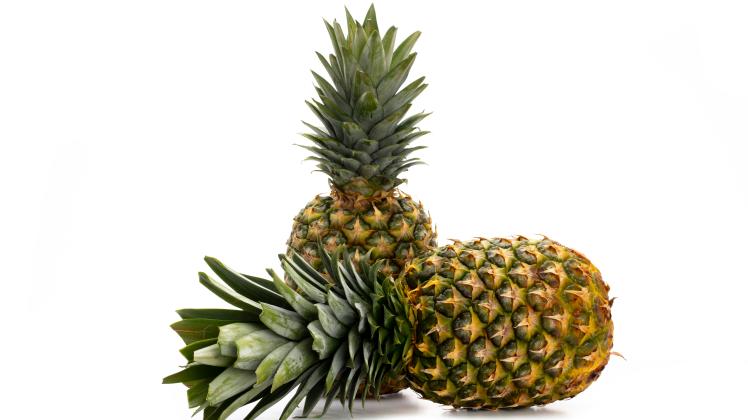 Ananas isolated on a white background. Copyright: xx 40077760