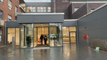 Der neue Haupteingang des Bramscher Krankenhauses. 