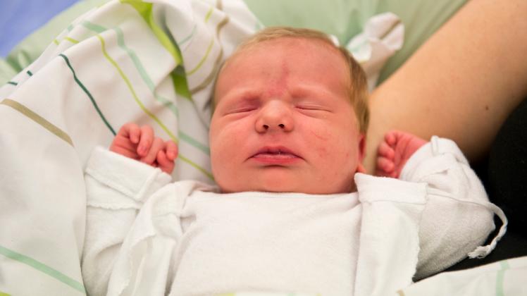 Geburt, Klinikum, Ella Tillmann, Neujahrsbaby