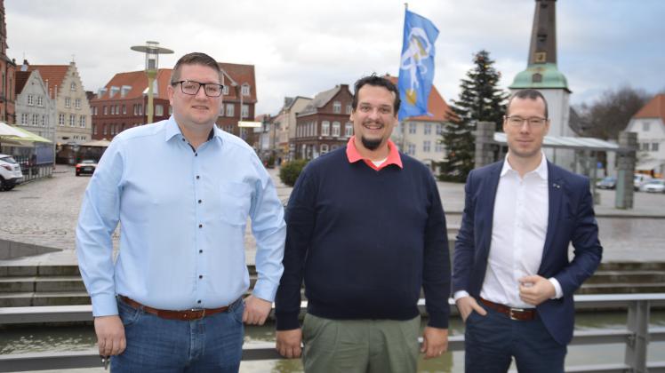 Der neue CDU-Ortsvorstand: Frank Bedratsch (v. l.), Ovid Westermann und Marcel Ulrich.