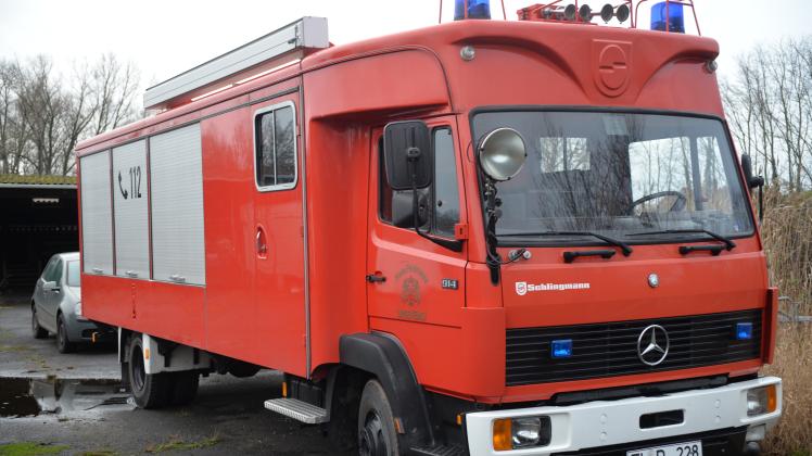 Die Stadt Lingen versteigert dieses ausgemusterte Feuerwehrfahrzeug.