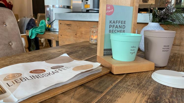 Im Lieblingskaffee in Osnabrück wird bereits seit Jahren das Mehrwegsystem von „Recup“ genutzt.