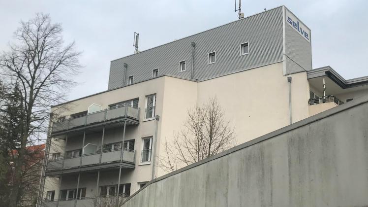 Einer der Vorreiter für den Umbau von Gewerbeflächen in attraktiven City-Wohnraum: Das Selve-Haus an der Ecke Lange Straße/Kirchstraße.