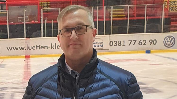 Vizepräsident Christian Trems von den Rostock Piranhas bemängelt die schwierigen geografischen und wirtschaftlichen Bedingungen am Eishockey-Standort an der Ostseeküste.