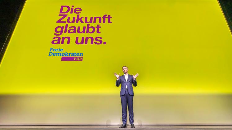 Christian Lindner (MdB, Bundesvorsitzender der FDP, Bundesfinanzminister). Dreikönigstreffen 2023 der FDP in Stuttgart. 