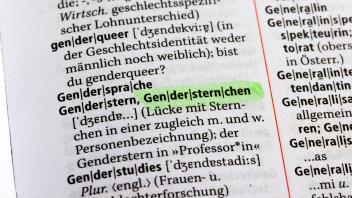Gendersternachen. Gendern. Duden Die deutsche Rechtschreibung - in der 28. Auflage. Insgesamt ist dieser Rechtschreibdu