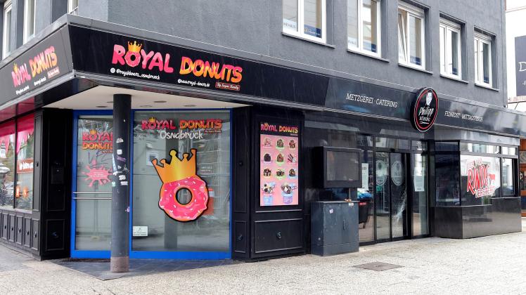 Seit einiger Zeit stehen die Räume der Fleischerei Büning und von The Royal Donuts am Neumarkt in Osnabrück leer. In drei Monaten soll dort internationale Feinkost verkauft werden.