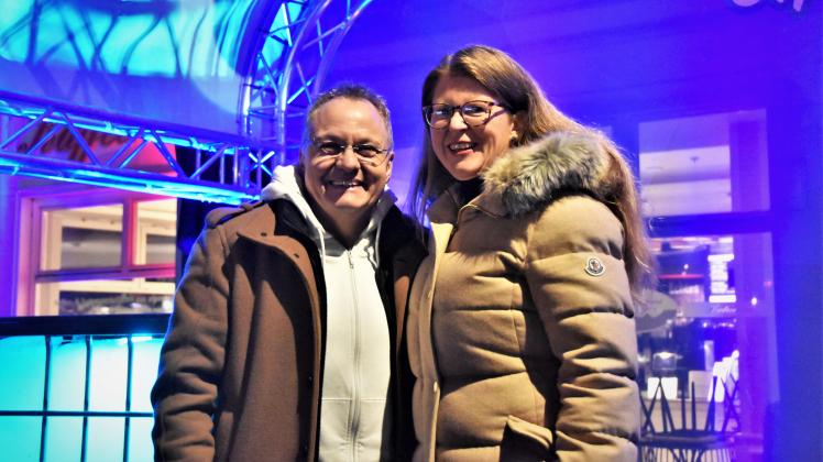 Bürgermeister Jochen Arenz (parteilos) und Stadtpräsidentin Katy Hoffmeister (CDU) öffnen die Neujahrsempfänge in Bad Doberan für alle interessierten Bürger.