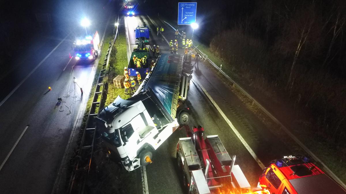 Lkw-Unfall Auf A23 Bei Tornesch: 6000 Euro Schaden An Autobahn | SHZ