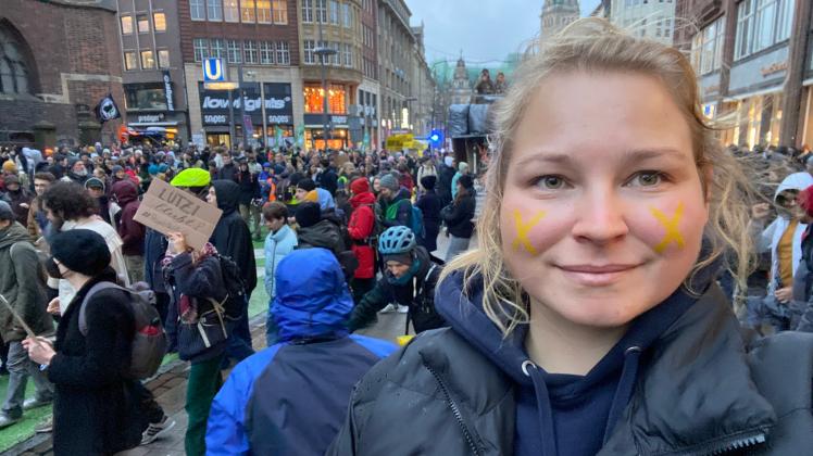 Am Freitag war Janine Steffens bereits auf einer Klimademo in Hamburg unterwegs.
