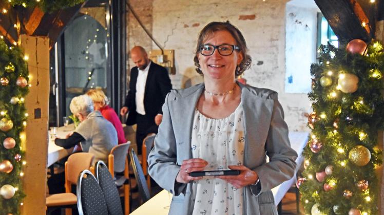 Auszeichnung für zehn Jahre Engagement im Jugendturnen: Gabi Hansen hat den Bürgerpreis 2022 erhalten.