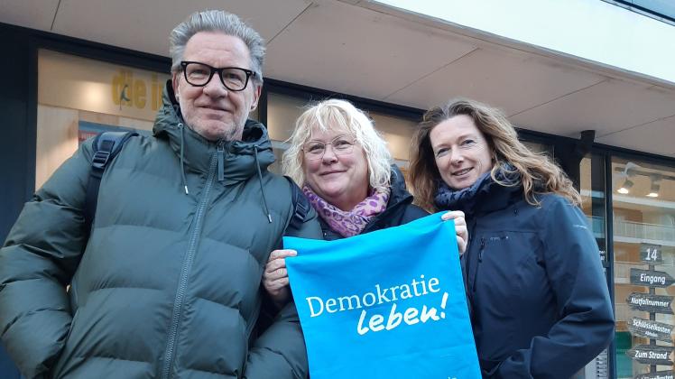 Die Gesichter hinter dem Programm „Demokratie leben“ auf Sylt (von links): Holger Bünte, Ulrike Körbs und Andrea Dunker. 