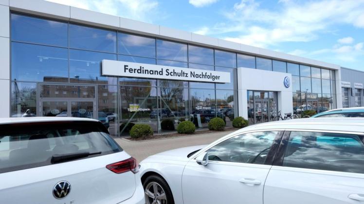 Zur FSN-Unternehmensgruppe gehören in Rostock drei Autohäuser. Jetzt hat die Gruppe zusätzlich die Sachs-Autohäuser in Rostock, Roggentin, Güstrow und Wismar übernommen. 