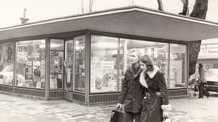 Im Januar 1973 bestand das Reisebüro Janssen & Mayer seit 25 Jahren. Ab 1959 war es im Verkehrspavillon am Bahnhofsvorplatz zu finden.