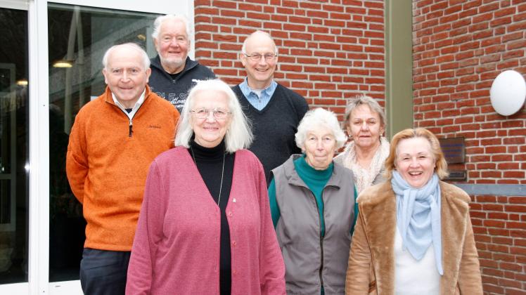 Sie wollen die Belange der Senioren in Malente vertreten: (v.l.) Jürgen Gutzmann, Heinz Dieter Nolte-Franzen, Monika Hausberg, Detlef Naumann, Elvira Moltzen, Iris Spandau und Birgit Schneider.