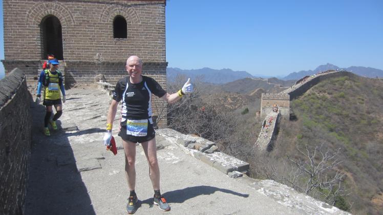 Marathon auf der chinesischen Mauer: Für seine Lauf-Erlebnisse sucht sich Dirk Kahlmeyer aus Wallenhorst gern exotische Plätze aus.