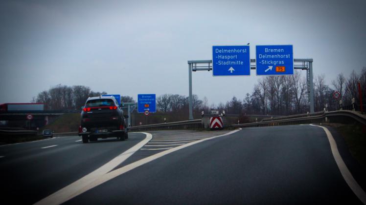 Die  A28-Abfahrt Delmenhorst-Hasport und -Stadtmitte aus Richtung Stuhr kommend wird ab Herbst komplett gesperrt sein. Grund ist ein Brückenneubau.