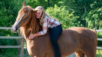 Anna und ihre Pony Twinkle