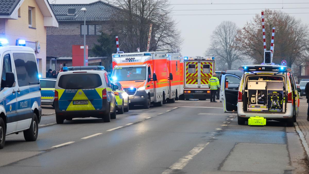 Nach Messerattacke Im Zug In Brokstedt: Drei Verletzte In Klinik | SHZ