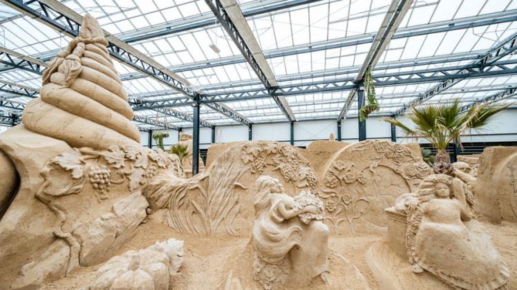 Am 28. Januar soll die neue Sandskulpturen-Ausstellung im Glasplast in Prora auf Rügen eröffnen.