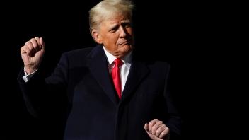 Meta hebt Sperre für Ex-US-Präsident Trump auf